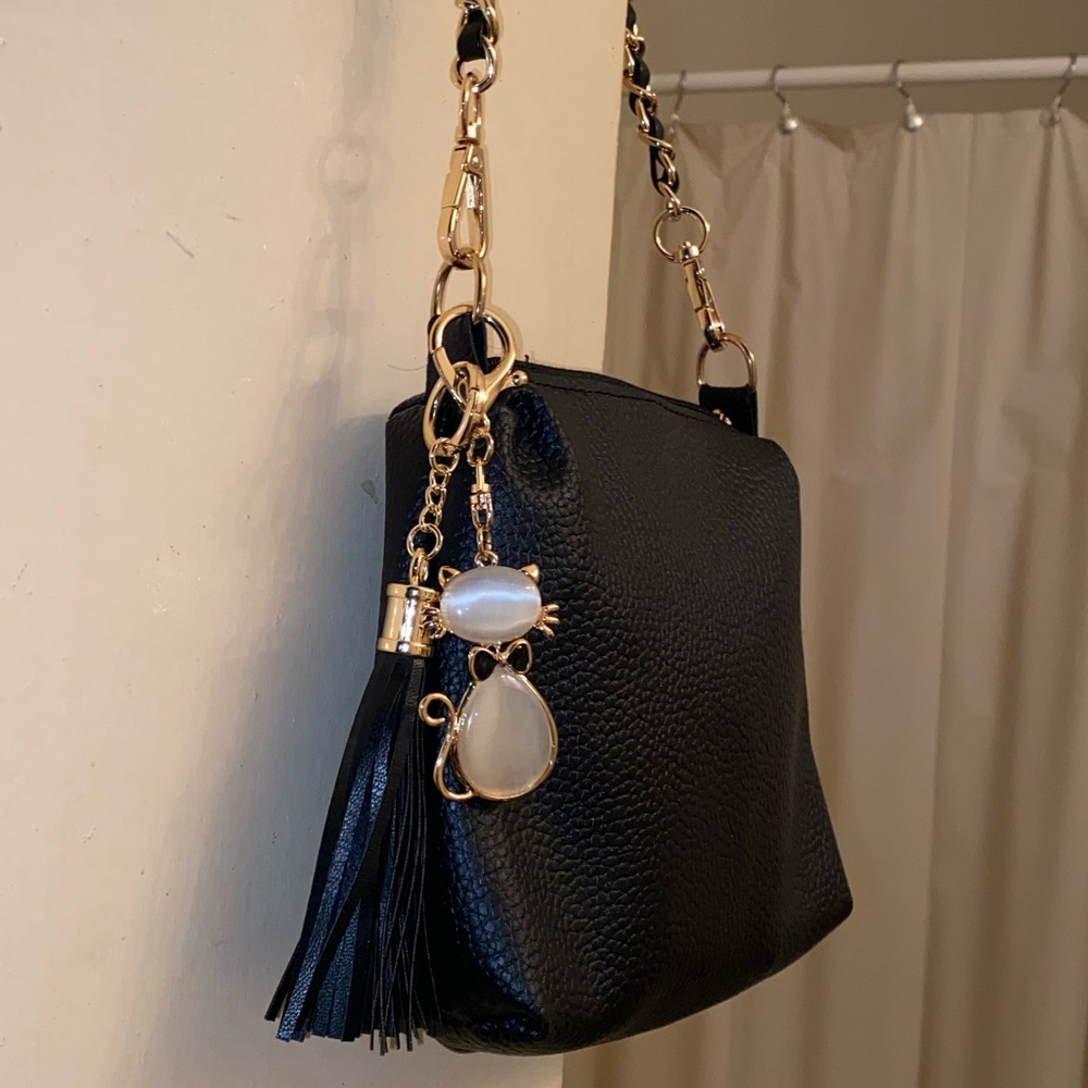 Crossbody Bag.